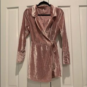 NWOT Free People Viola Velvet Romper Pink M